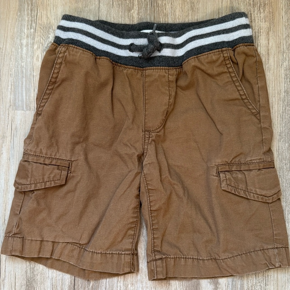 Little Boy Old Navy Shorts - Sz 5 UC
